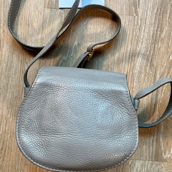 Chloé Small Saddle Bag in Grey Grain Calfskin - Picture 3 of 7